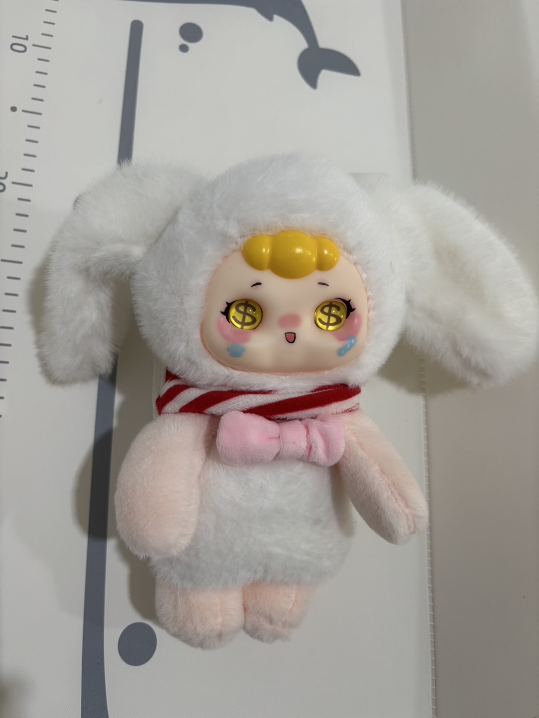 ตุ๊กตาตาแก้วสีขาว